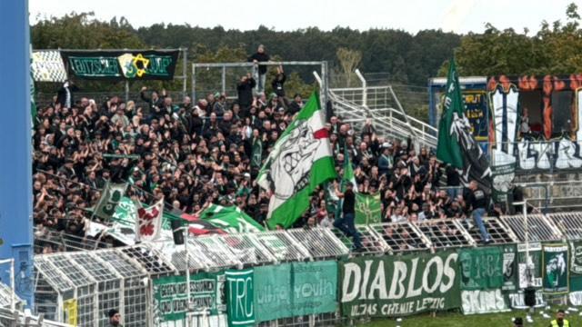 1. FC Lokomotive Leipzig – BSG Chemie Leipzig 2-0 (4)
