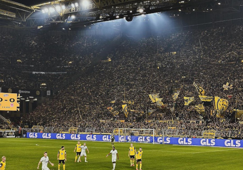 Borussia Dortmund – FC St. Pauli 2-1 (2)