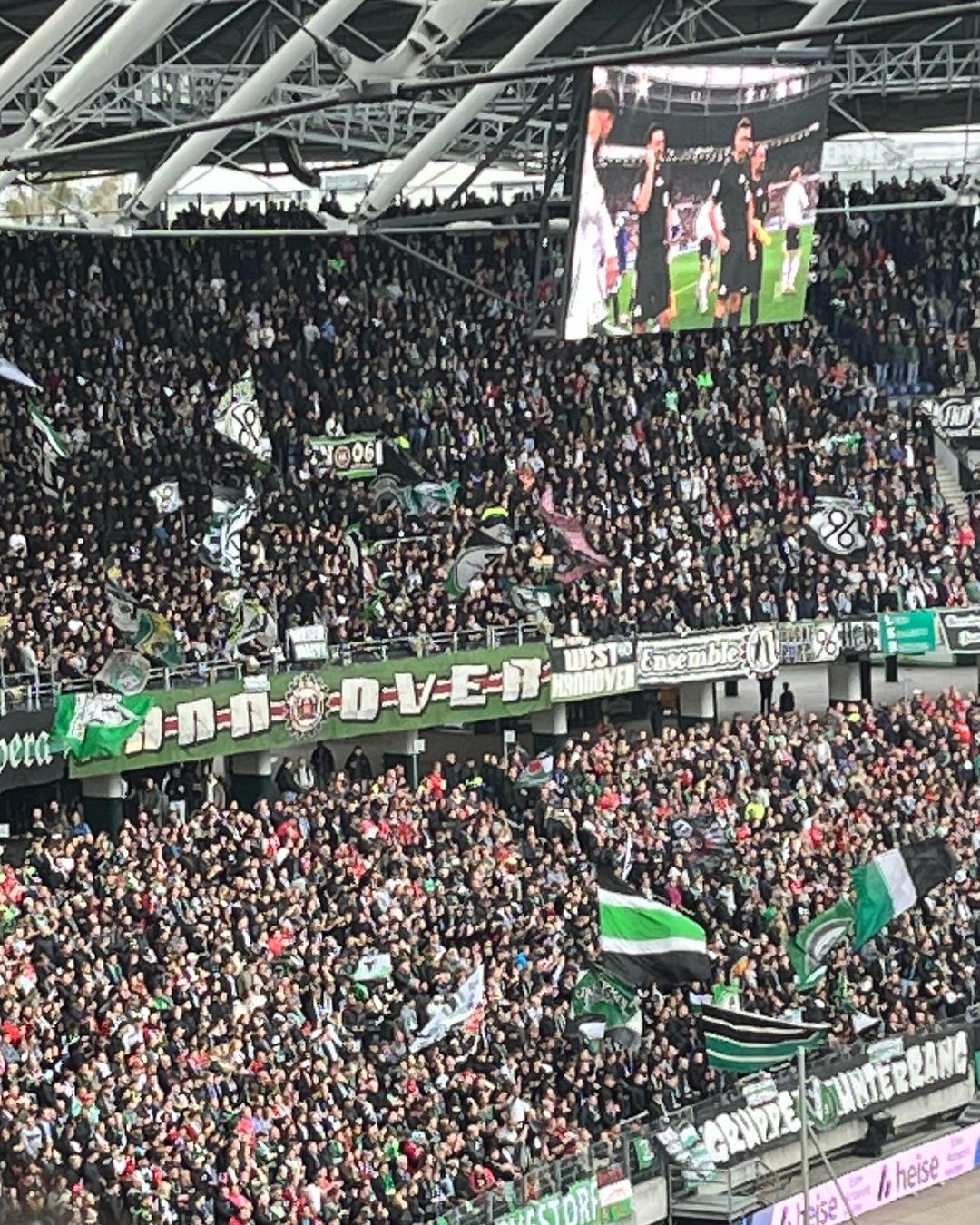 Hannover 96 – FC Schalke 04 (1)