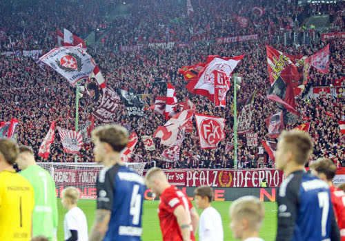 1. FC Kaiserslautern – SC Paderborn 3-0 (1)