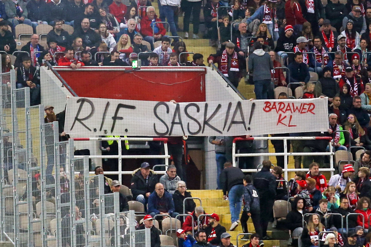 1. FC Kaiserslautern – SC Paderborn 3-0 (2)