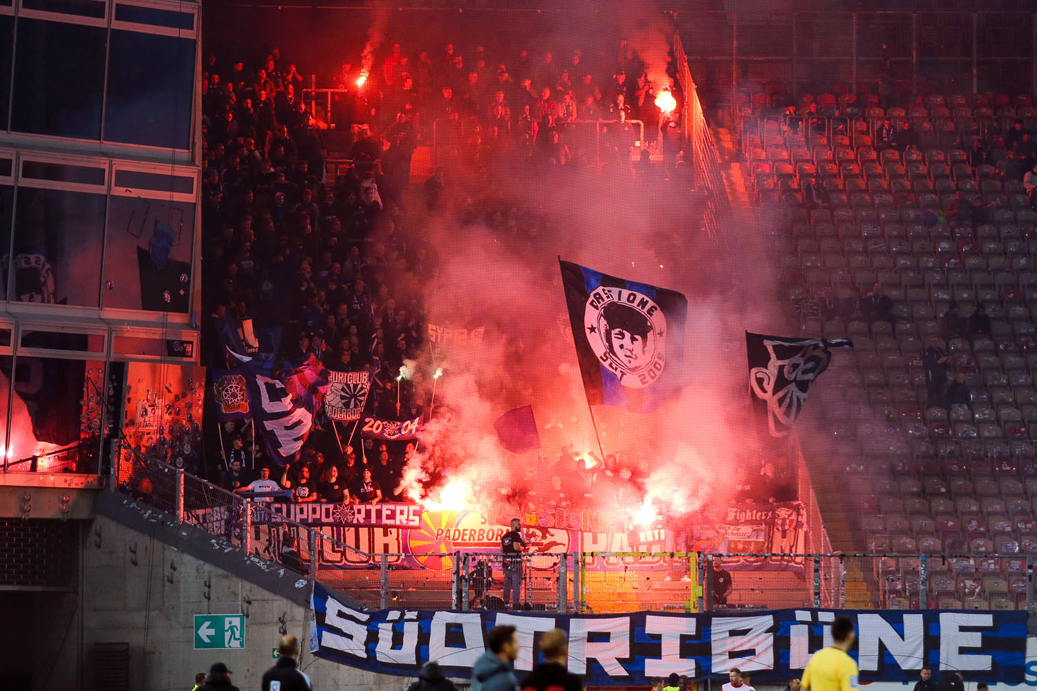 1. FC Kaiserslautern – SC Paderborn 3-0 (1)