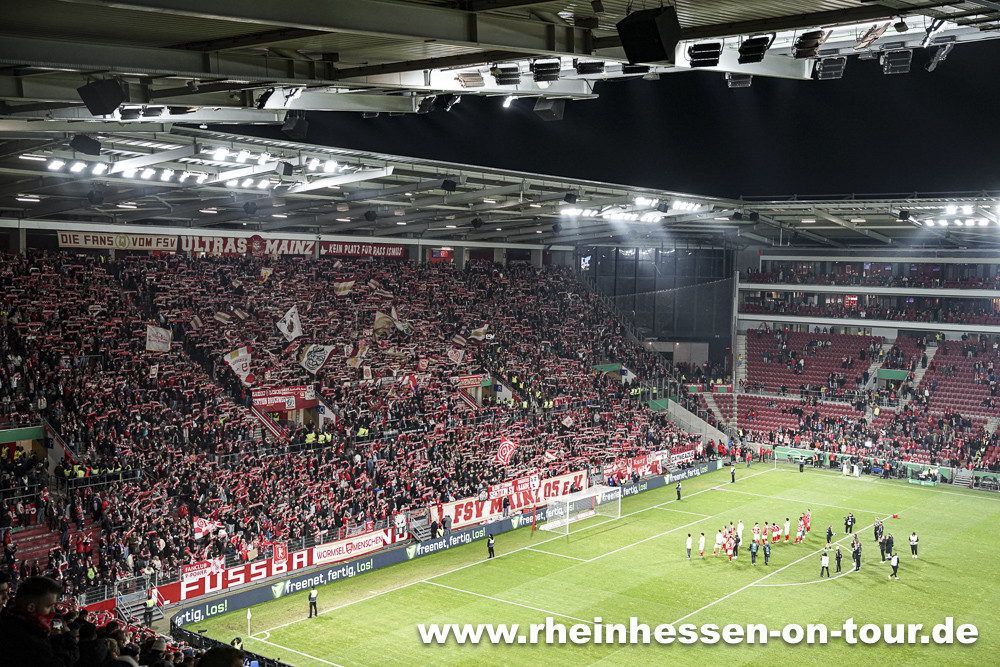 1. FSV Mainz 05 – FC Bayern München 0-4 (7)