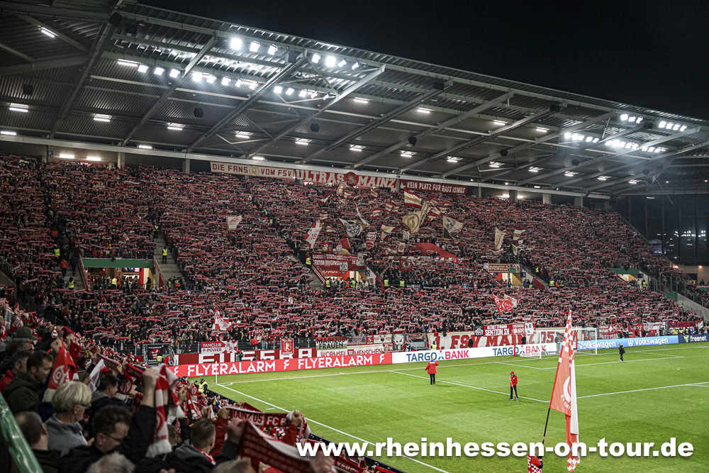 1. FSV Mainz 05 – FC Bayern München 0-4 (15)