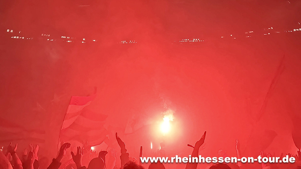 1. FSV Mainz 05 – FC Bayern München 0-4 (18)