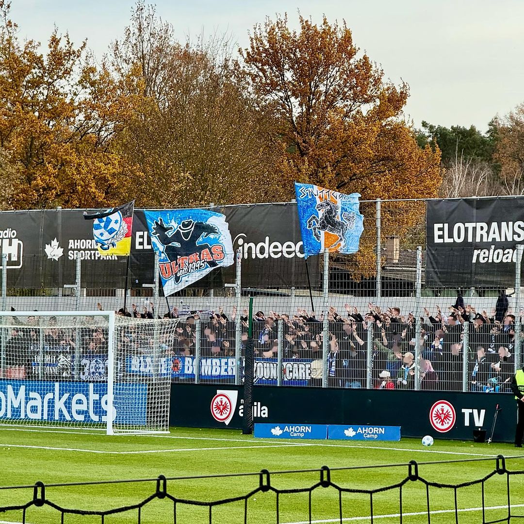 Eintracht Frankfurt II – Stuttgarter Kickers 0-0 (4)