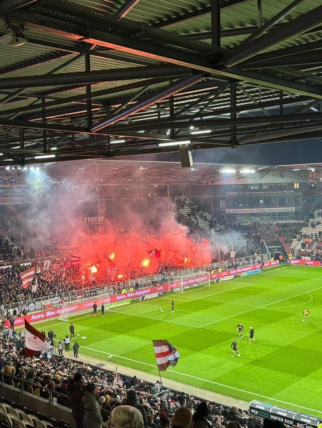 FC St. Pauli – Holstein Kiel 3-1 (13)