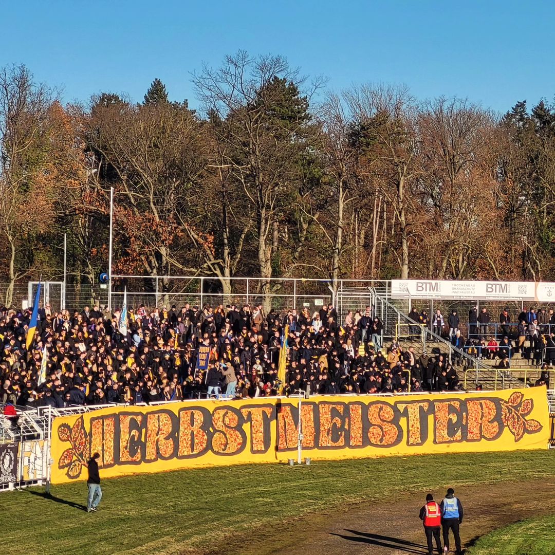 1. FC Lokomotive Leipzig – FC Rot-Weiß Erfurt 0-0 (1)