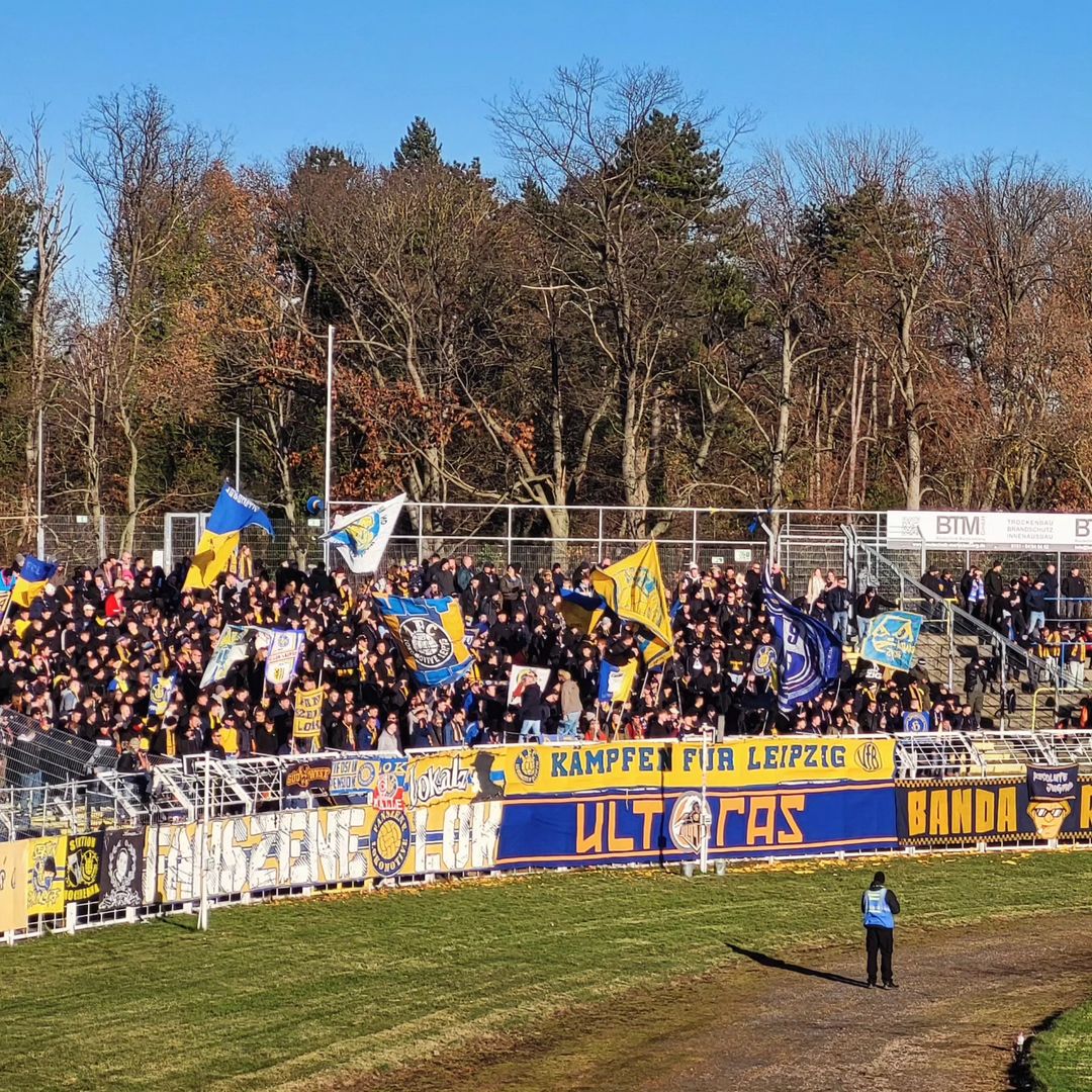 1. FC Lokomotive Leipzig – FC Rot-Weiß Erfurt 0-0 (2)
