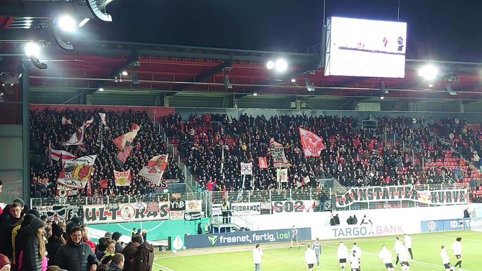 SSV Jahn Regensburg – VfB Stuttgart 0-3 (10)