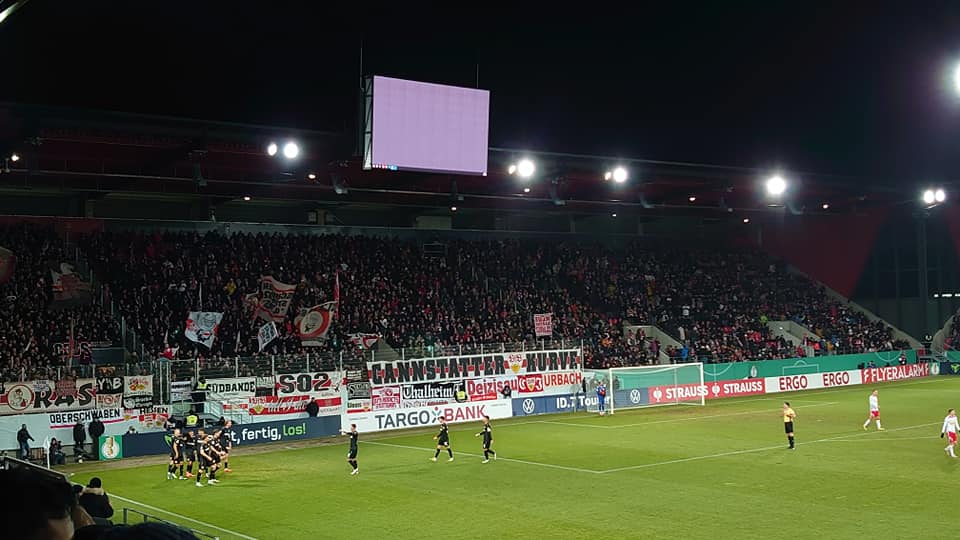 SSV Jahn Regensburg – VfB Stuttgart 0-3 (12)