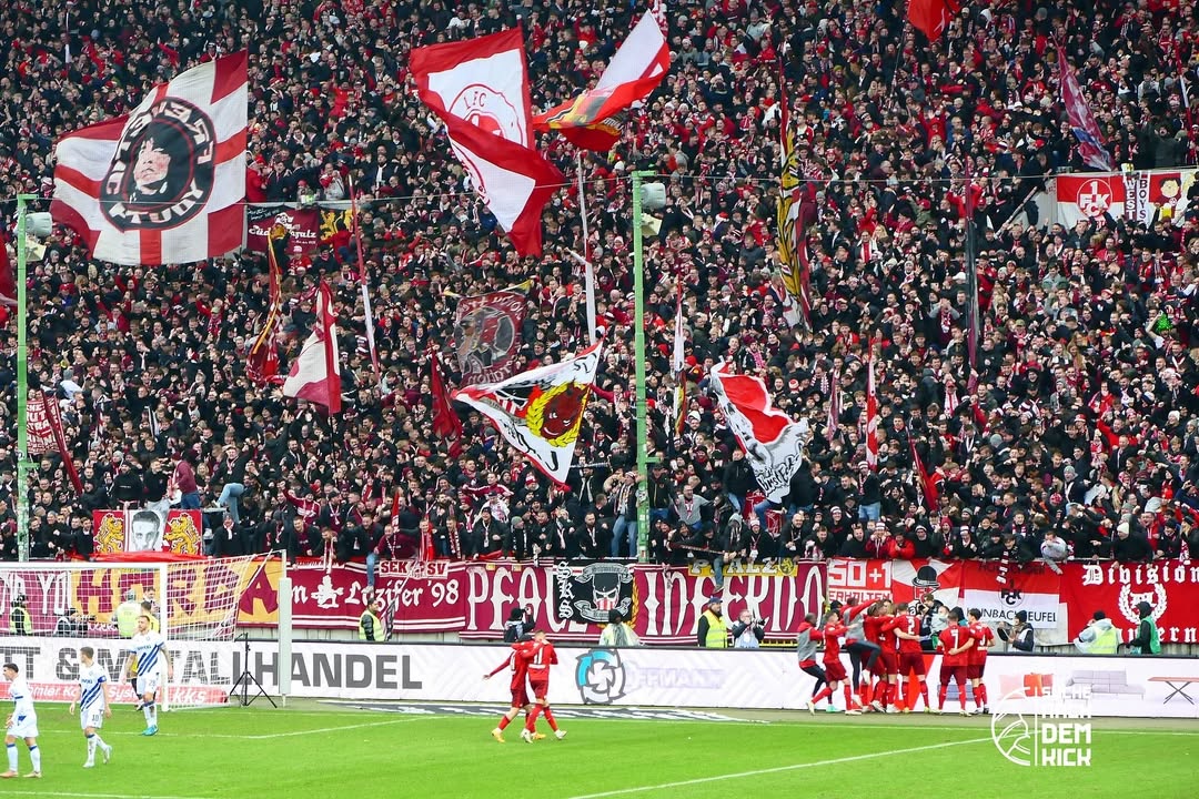 1. FC Kaiserslautern – Karlsruher SC 3-1 (23)