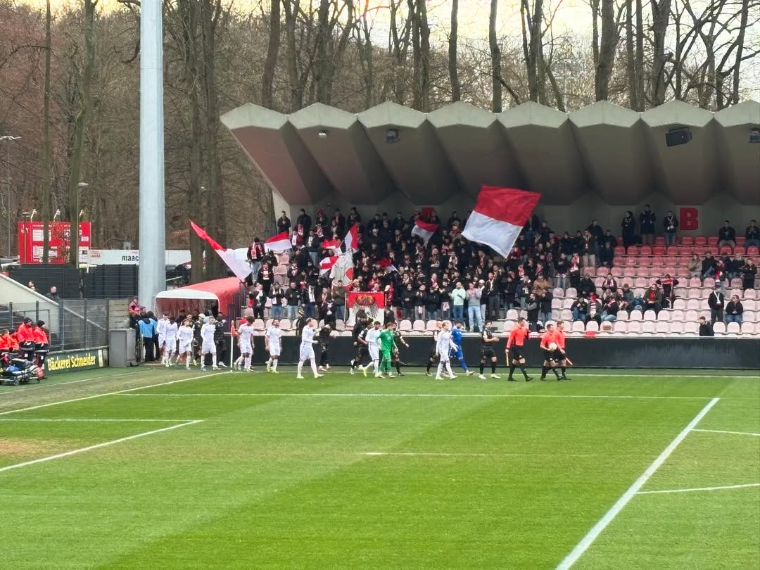1. FC Köln II – SV Eintracht Hohkeppel 2-0 (2)