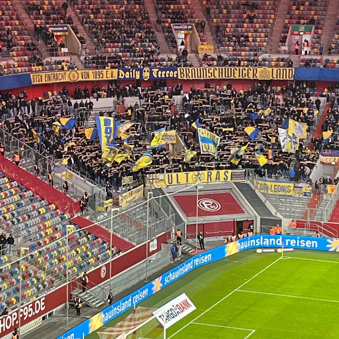 Fortuna Düsseldorf – Eintracht Braunschweig 5-0 (4)