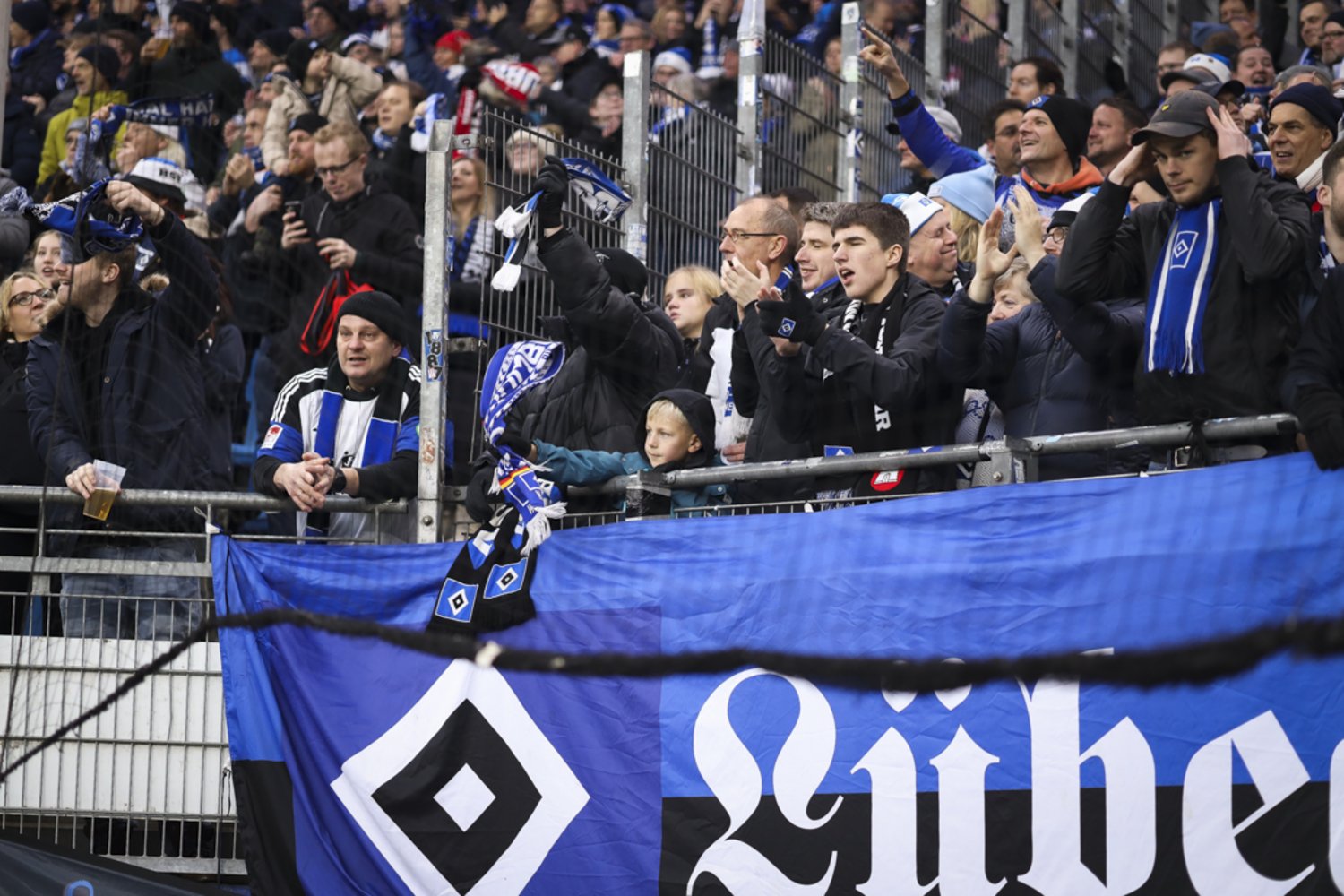 Hamburger SV – SpVgg Fürth 5-0 (15)