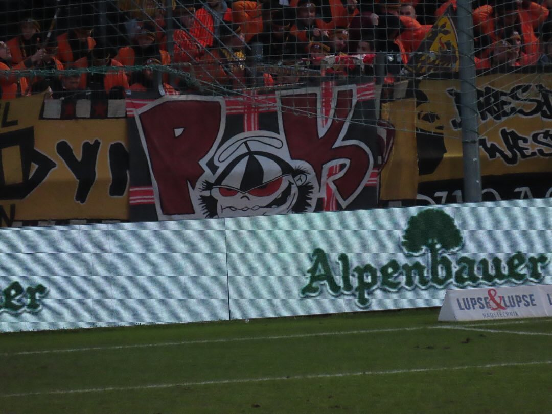 SpVgg Unterhaching – Dynamo Dresden 0-3 (1)
