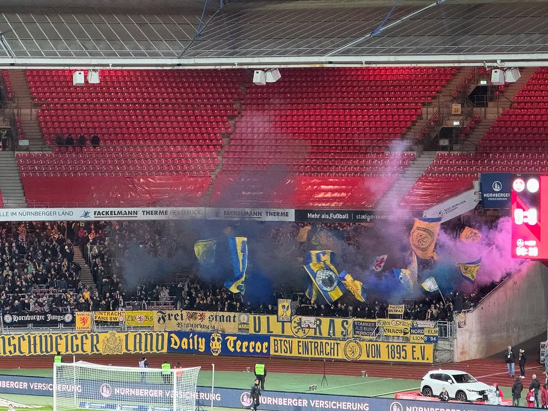 1. FC Nürnberg – Eintracht Braunschweig 1-0 (15)