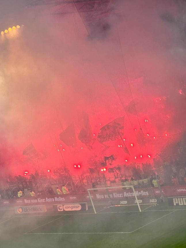 FC St. Pauli – Eintracht Frankfurt 0-1 (28)