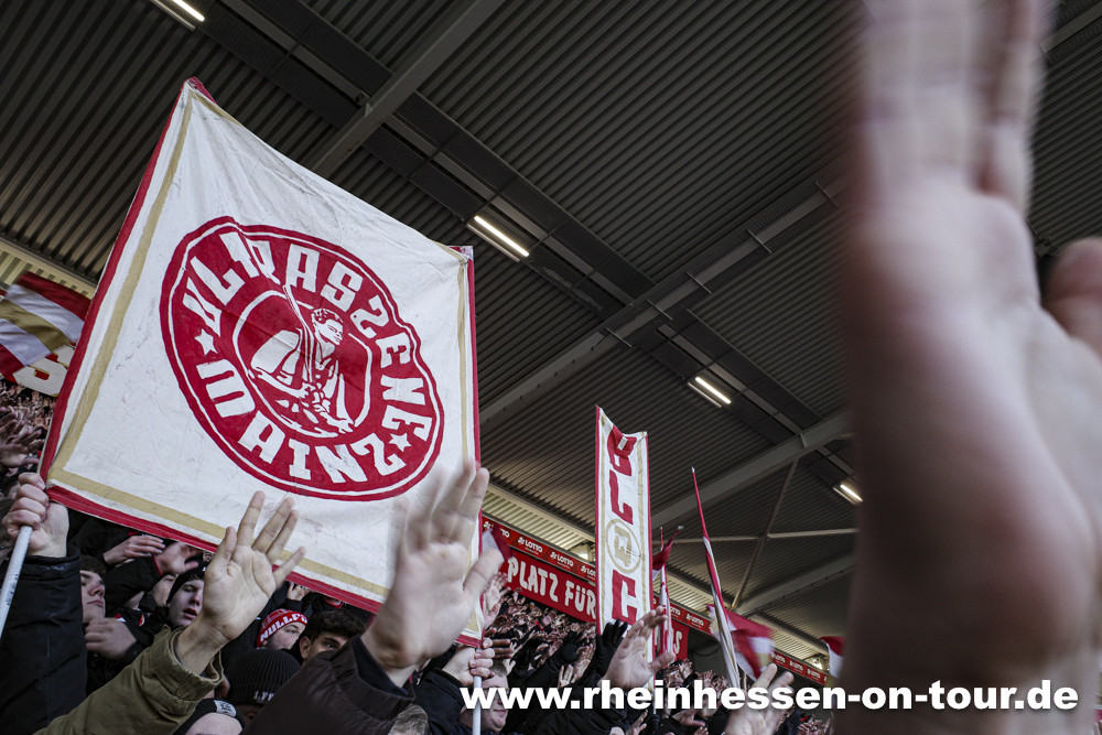 1. FSV Mainz 05 – VfL Bochum 2-0 (17)
