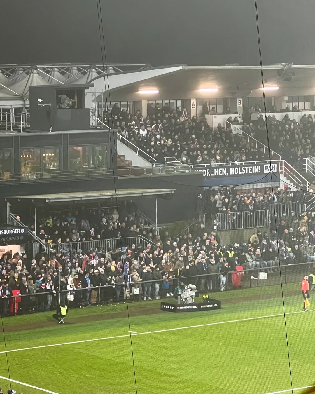 Holstein Kiel – Borussia Dortmund 4-2 (8)