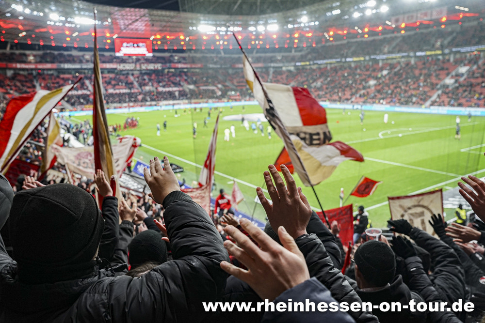 Bayer 04 Leverkusen – 1. FSV Mainz 05 1-0 (17)