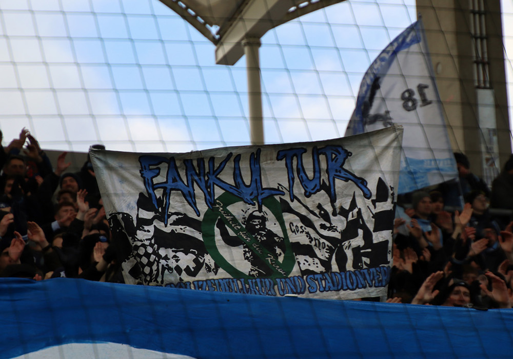 1. FC Saarbrücken – TSV 1860 München 4-0 (10)