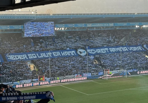 DSC Arminia Bielefeld – FC Energie Cottbus 0-2 (1)