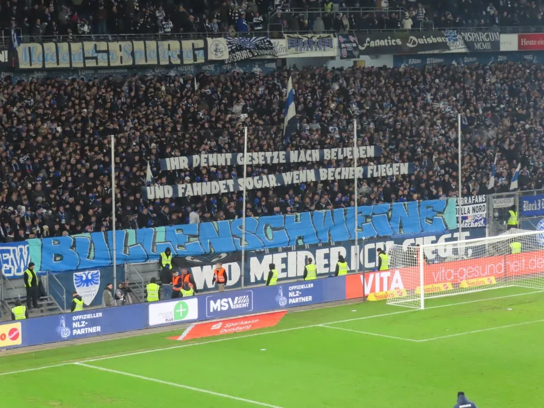 MSV Duisburg – Rot-Weiß Oberhausen 0-2 (6)