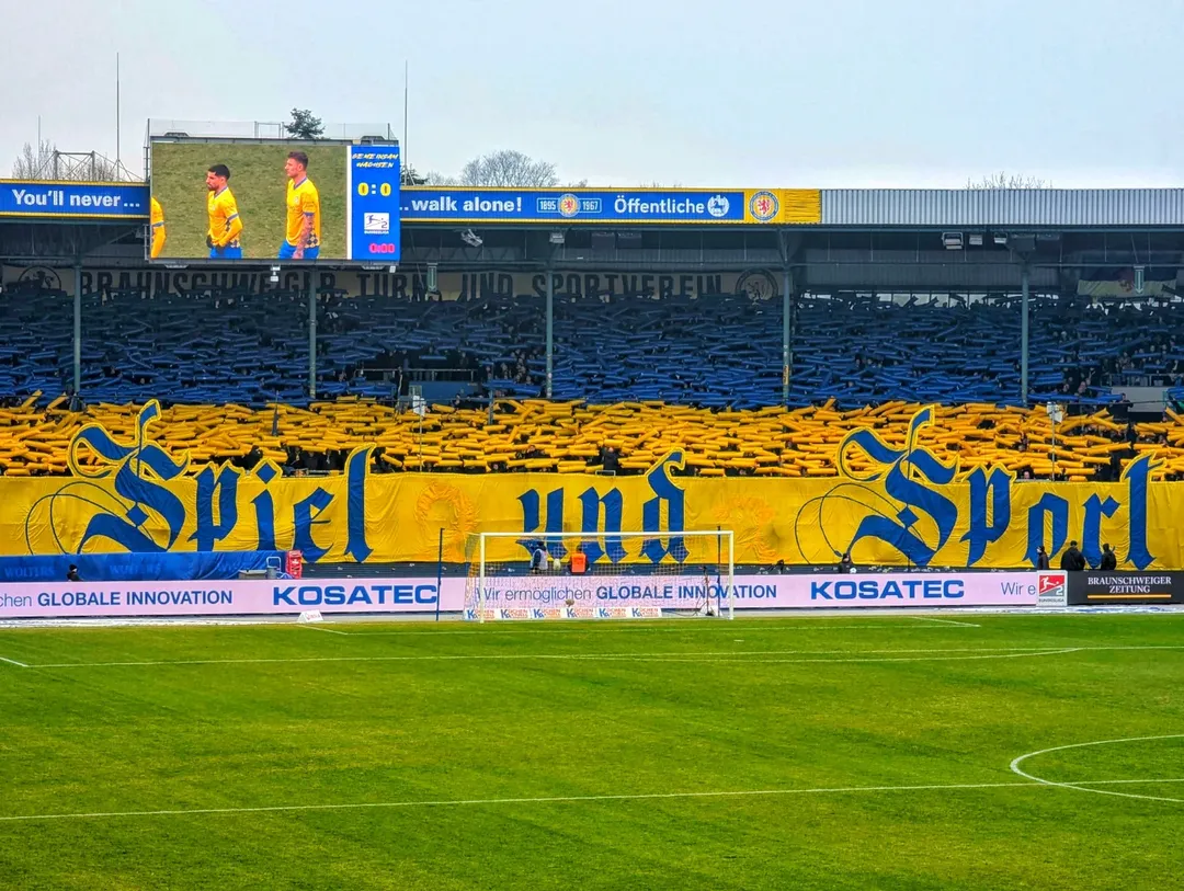 Eintracht Braunschweig – 1. FC Köln 1-2 (4)