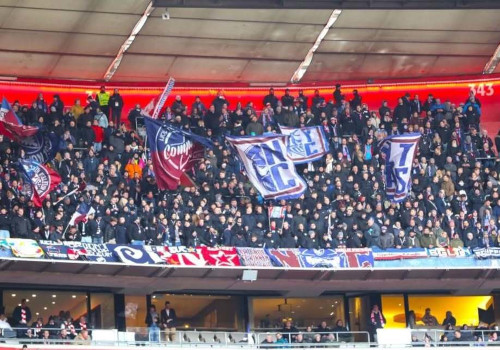 FC Bayern München – Holstein Kiel 4-3 (1)