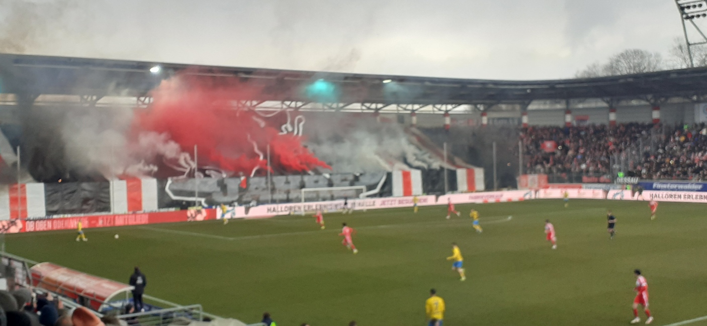 Hallescher FC – 1. FC Lokomotive Leipzig 0-1 (4)