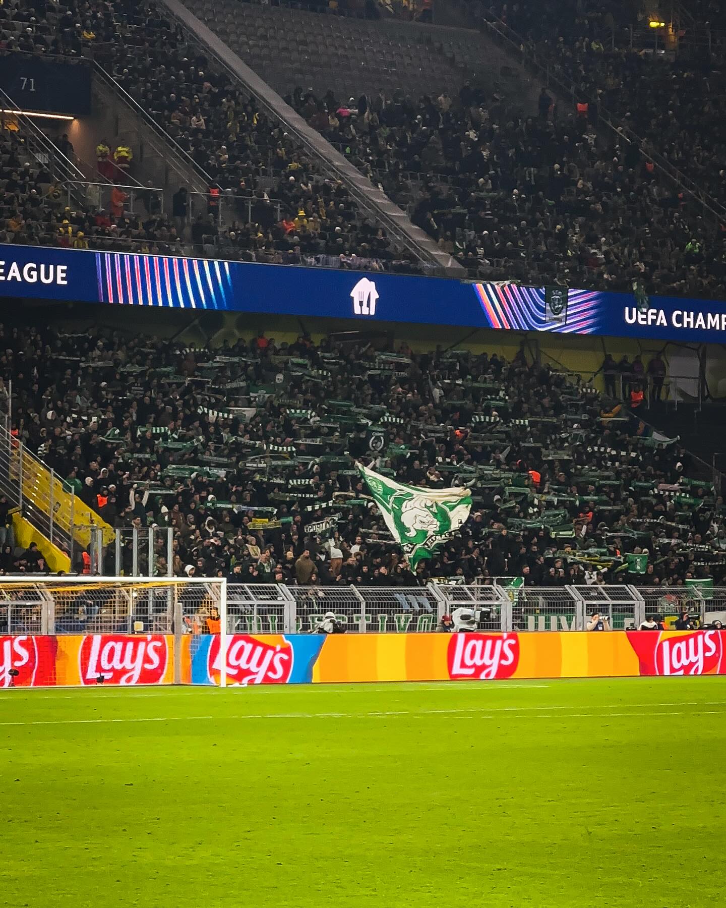 Borussia Dortmund – Sporting Clube de Portugal 0-0 (3)