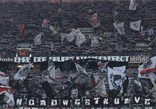 Eintracht Frankfurt – Holstein Kiel 3-1 (4)