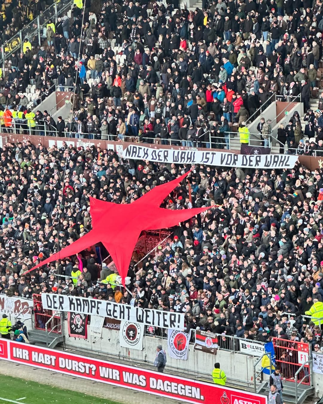 FC St. Pauli – Borussia Dortmund 0-2 (4)