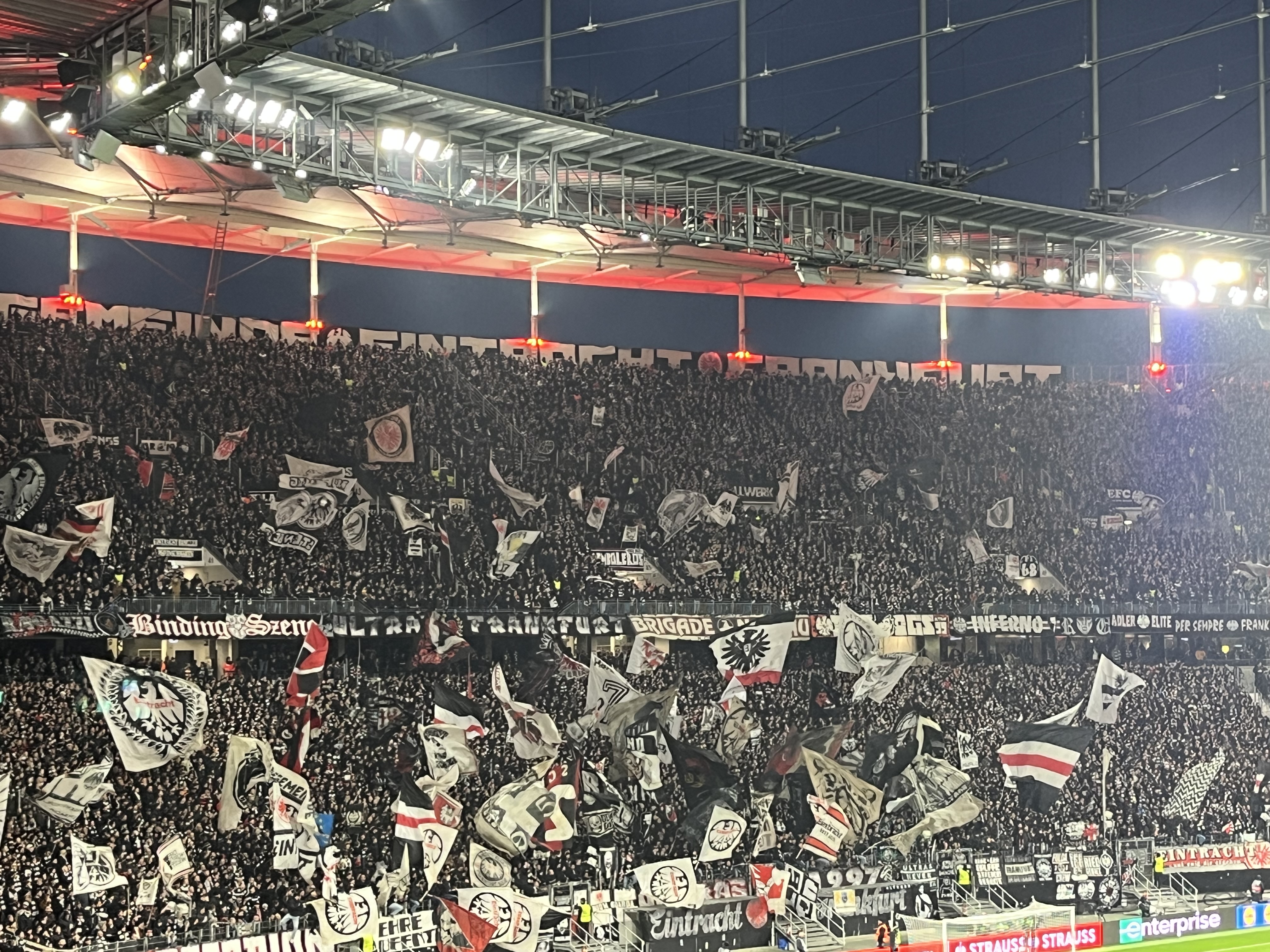 Eintracht Frankfurt – Ajax Amsterdam 4-1 (4)