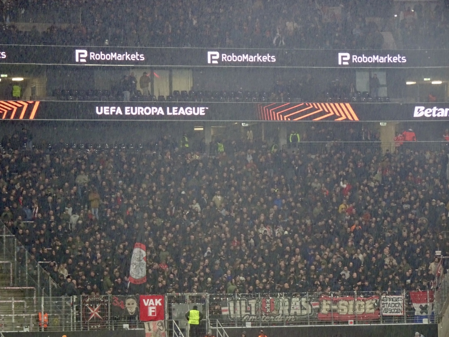 Eintracht Frankfurt – Ajax Amsterdam 4-1 (2)