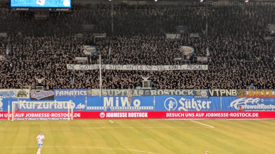 FC Hansa Rostock – FC Erzgebirge Aue 4-1 (1)