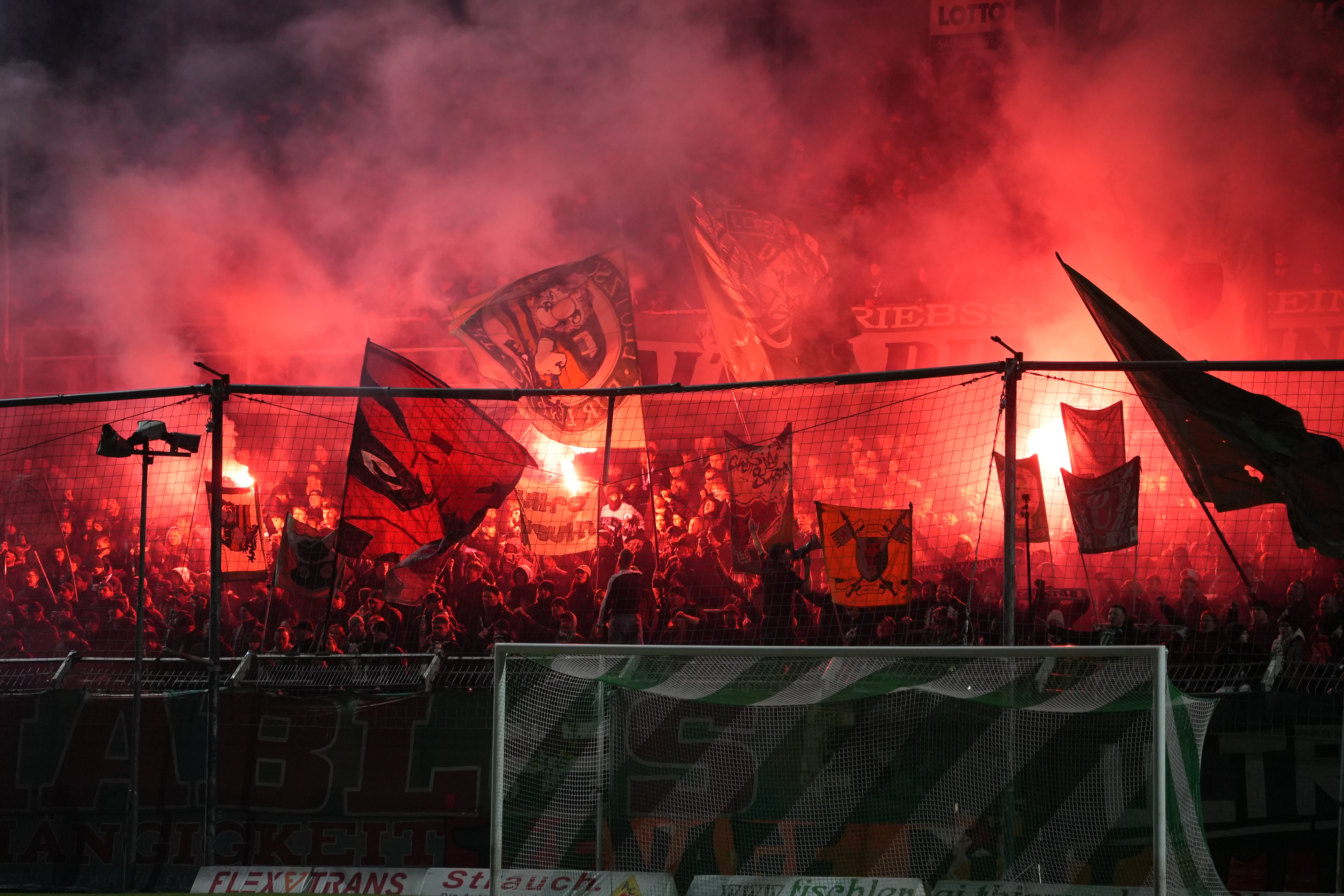 BSG Chemie Leipzig – FC Rot-Weiß Erfurt 3-0 (11)