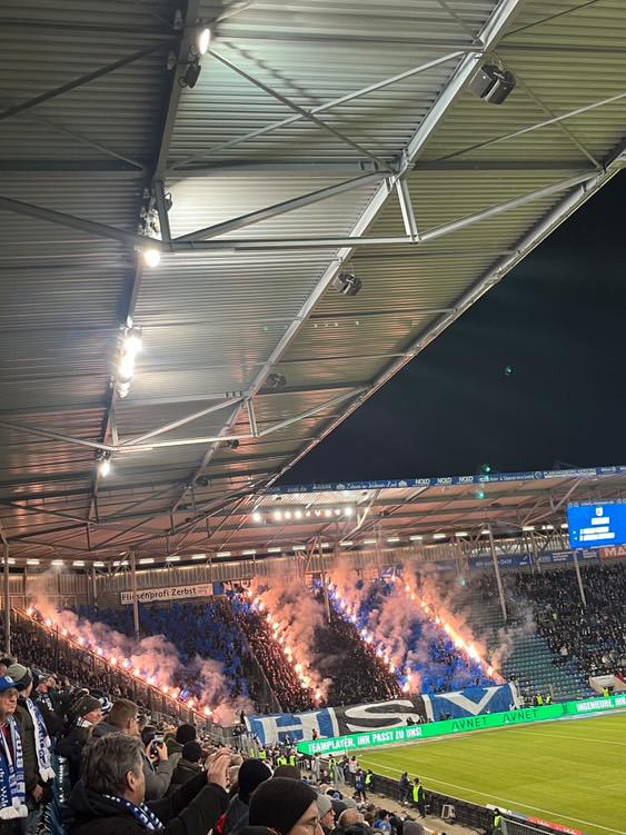 1. FC Magdeburg – Hamburger SV 0-3 (3)