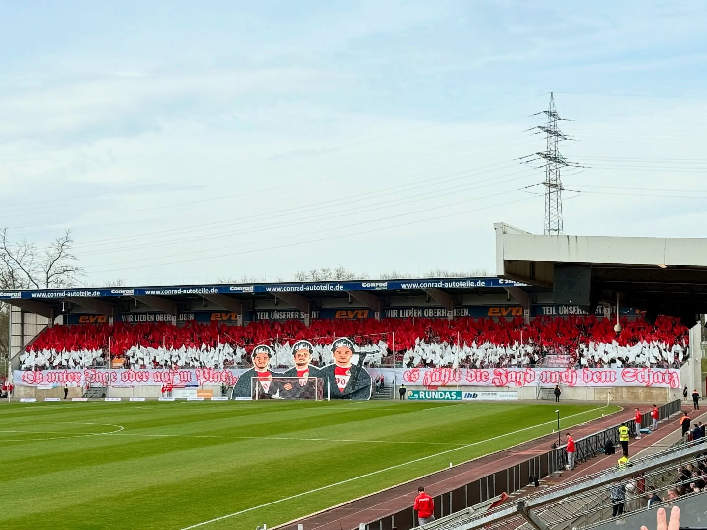 Rot-Weiß Oberhausen – Rot-Weiss Essen 1-2 (1)