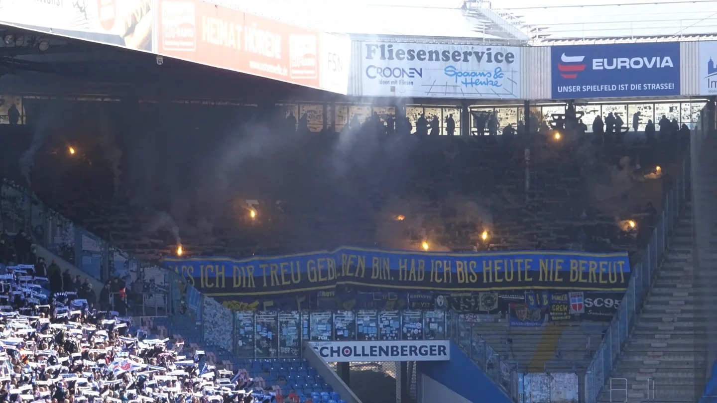 FC Hansa Rostock – 1. FC Saarbrücken 0-0 (6)