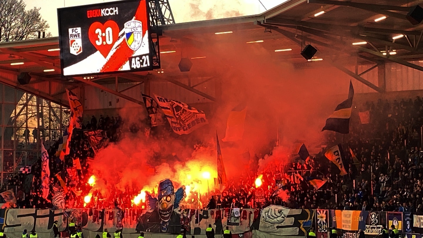 FC Rot-Weiß Erfurt – FC Carl Zeiss Jena 3-1 (11)