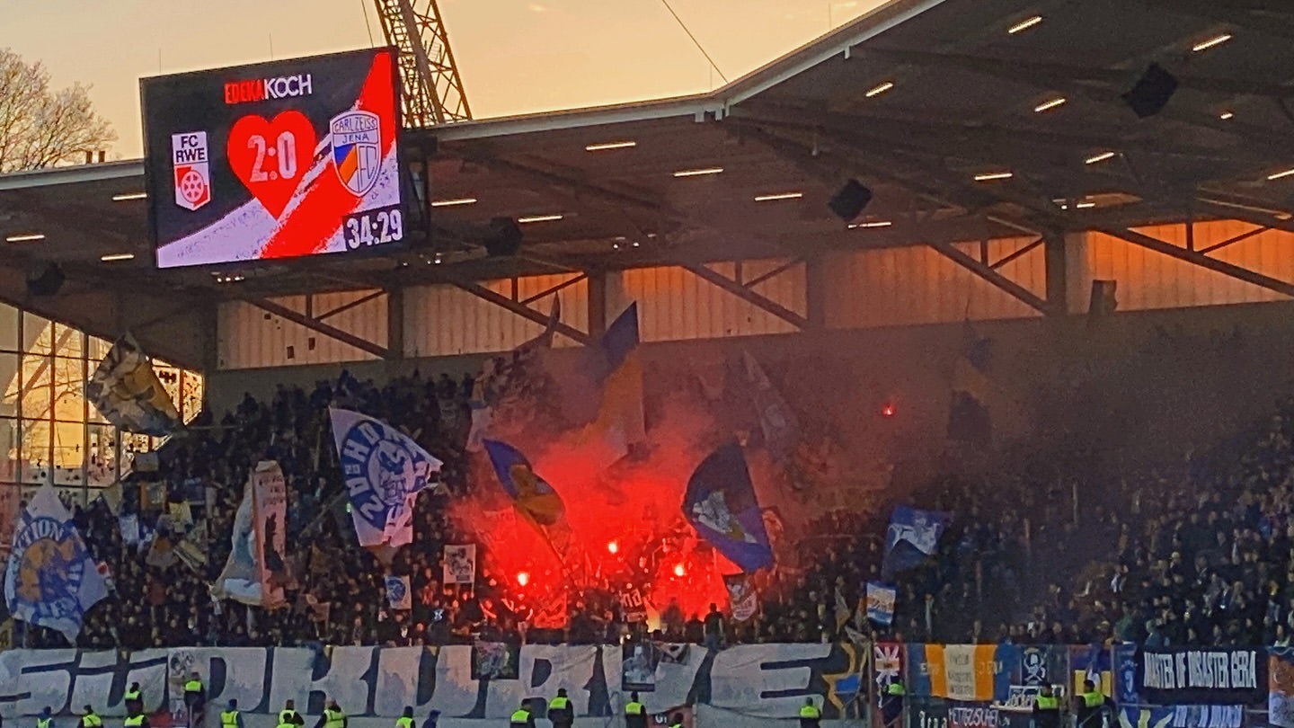 FC Rot-Weiß Erfurt – FC Carl Zeiss Jena 3-1 (14)
