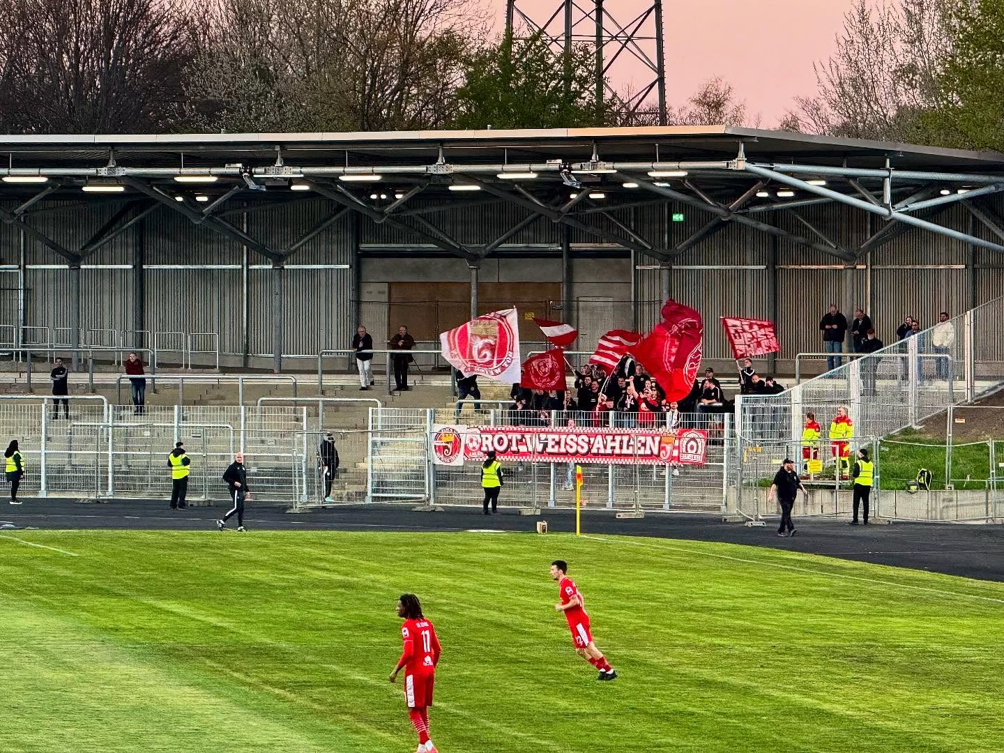 SG Wattenscheid – Rot Weiss Ahlen 2-0 (3)