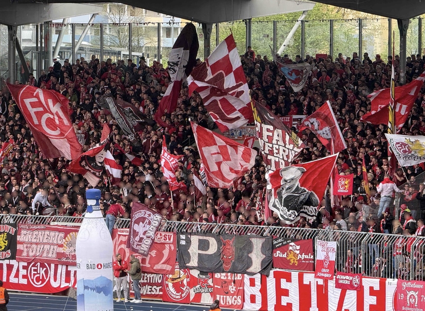 Eintracht Braunschweig – 1. FC Kaiserslautern 2-0 (2)