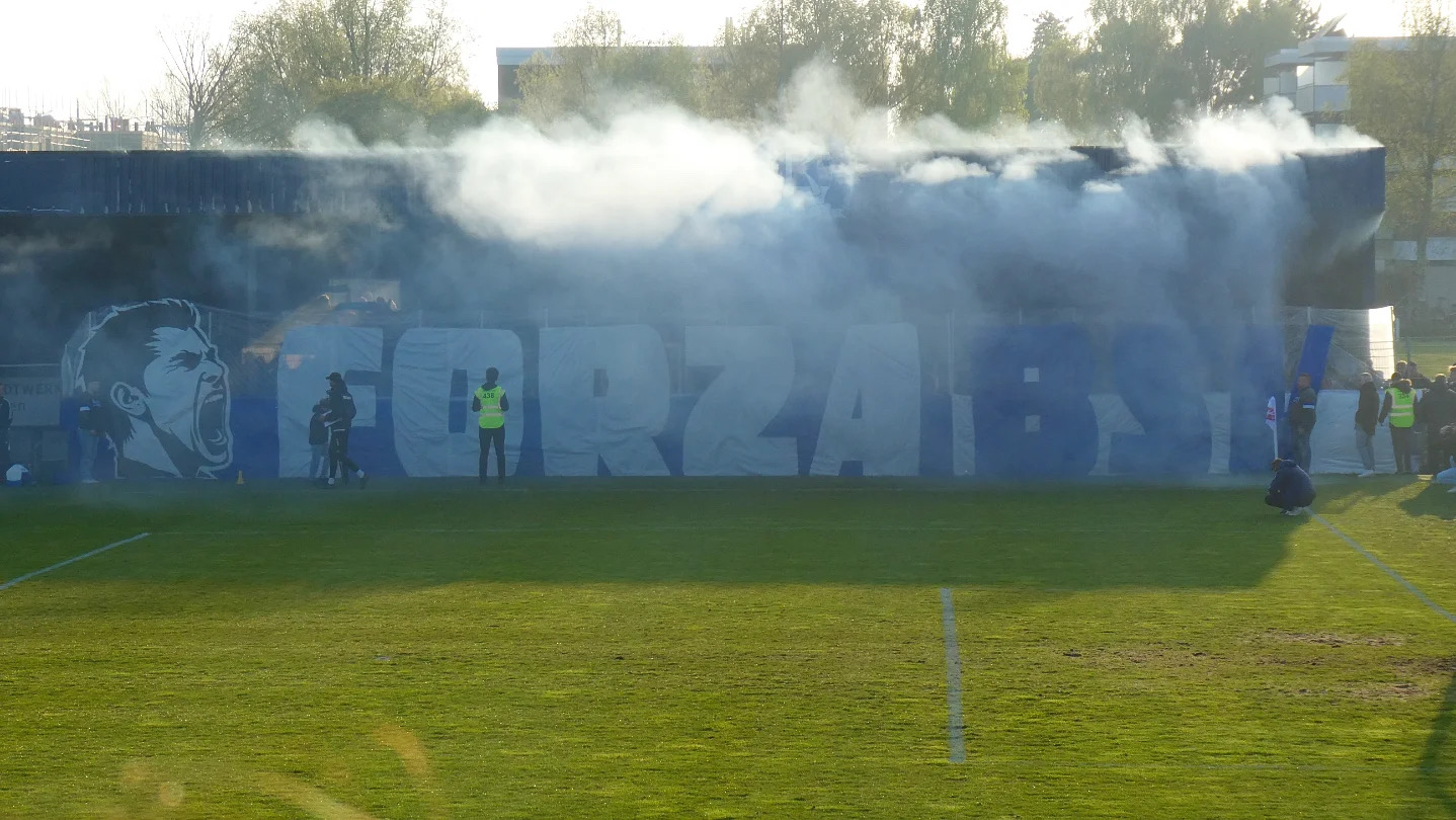 Kickers Emden – VfB Lübeck 1-3 (7)