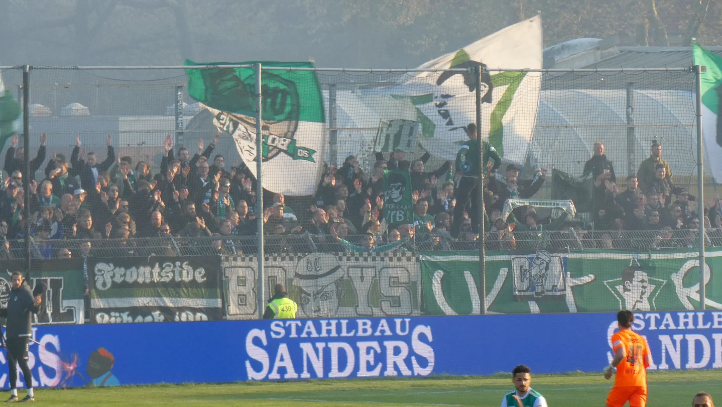 Kickers Emden – VfB Lübeck 1-3 (3)