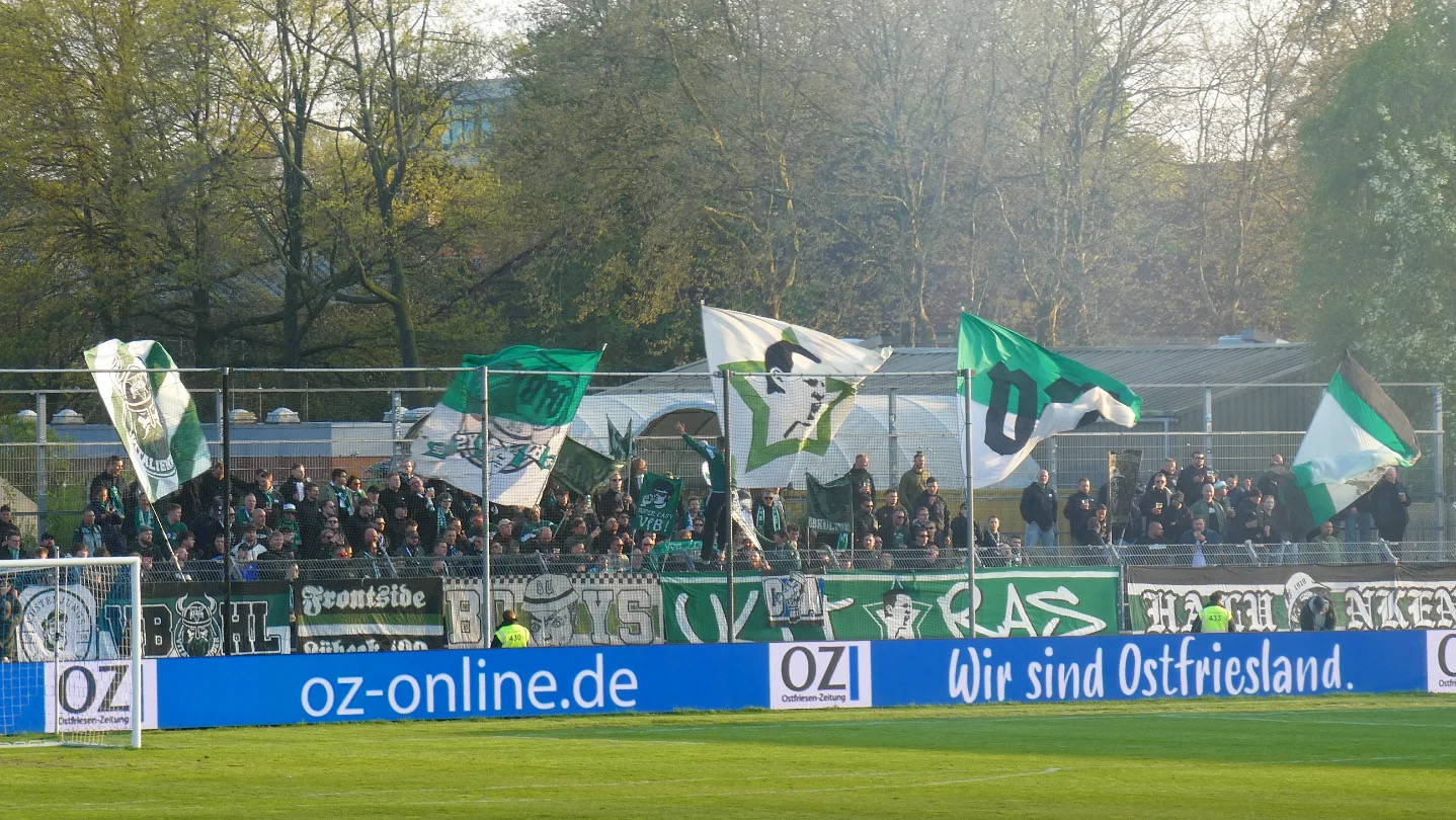 Kickers Emden – VfB Lübeck 1-3 (7)