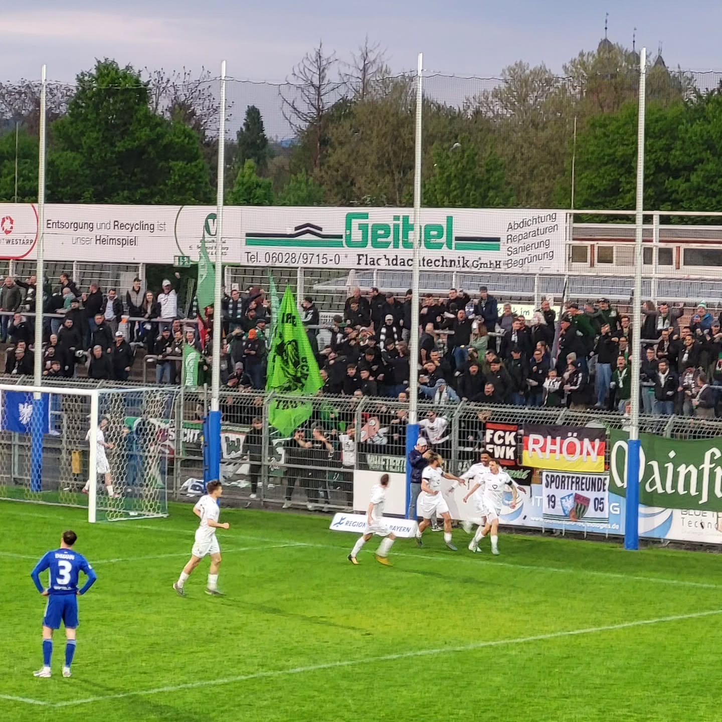 Viktoria Aschaffenburg – 1. FC Schweinfurt 05 2-2 (3)