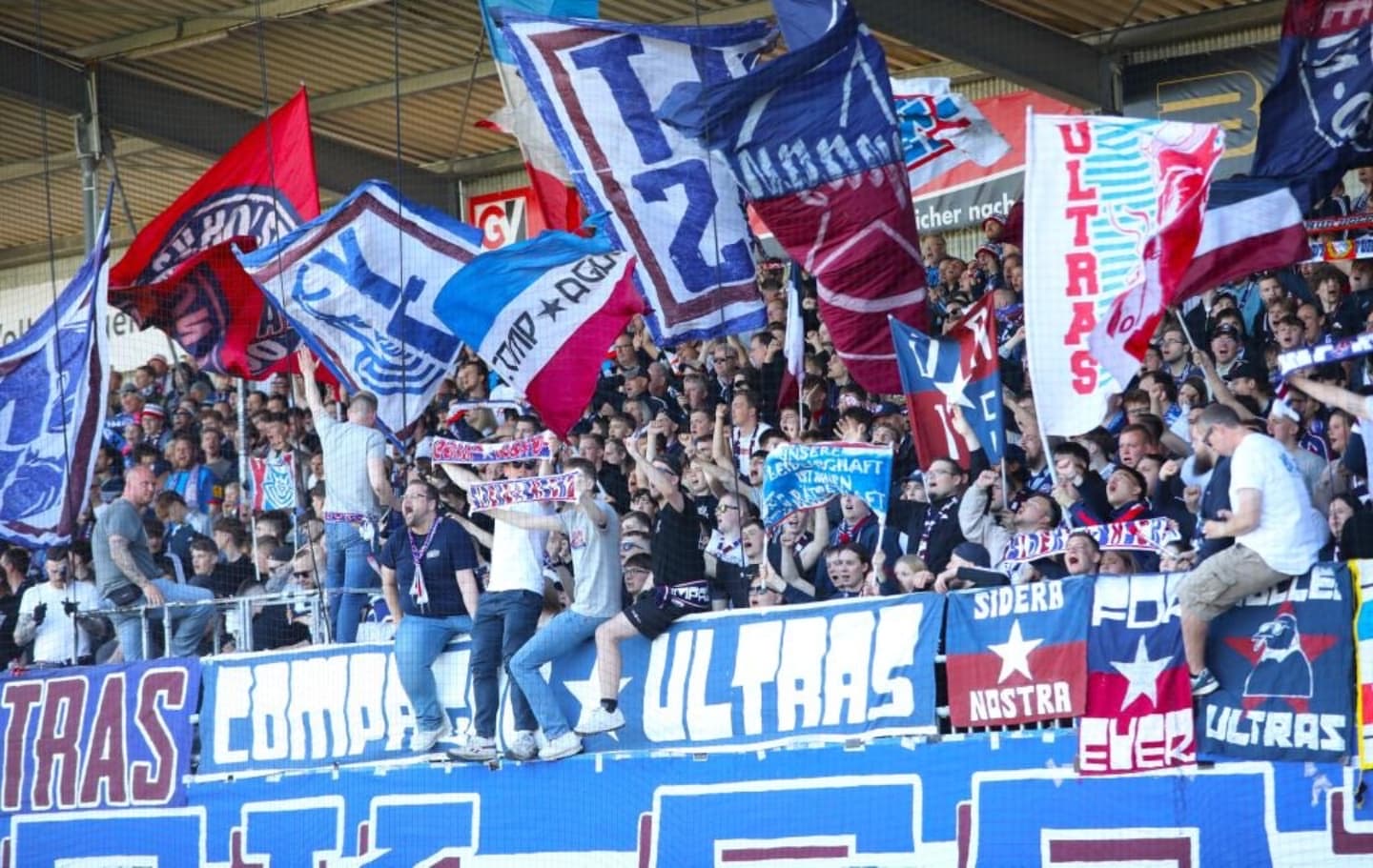 Holstein Kiel – Borussia Mönchengladbach 4-3 (1)